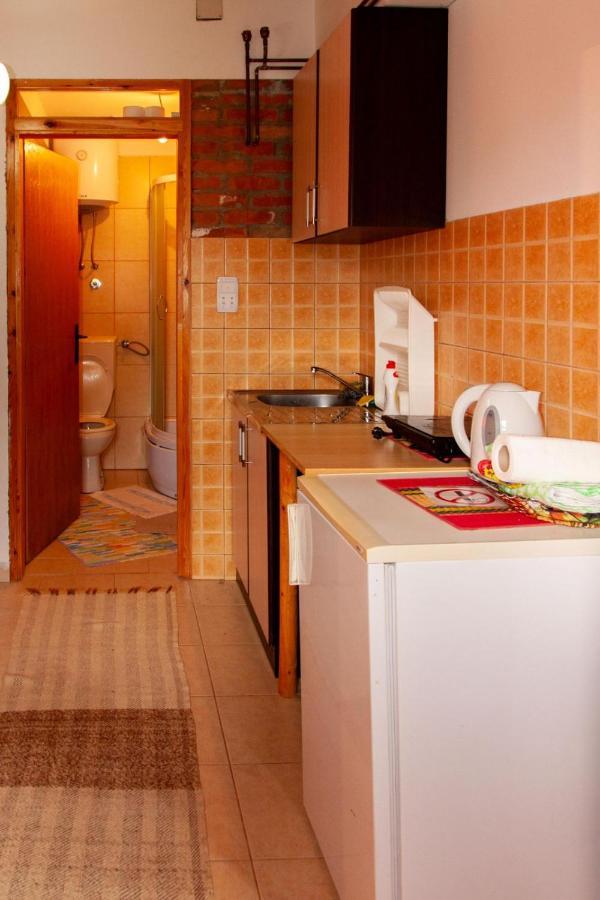 Apartmani Beslic Kremna ภายนอก รูปภาพ