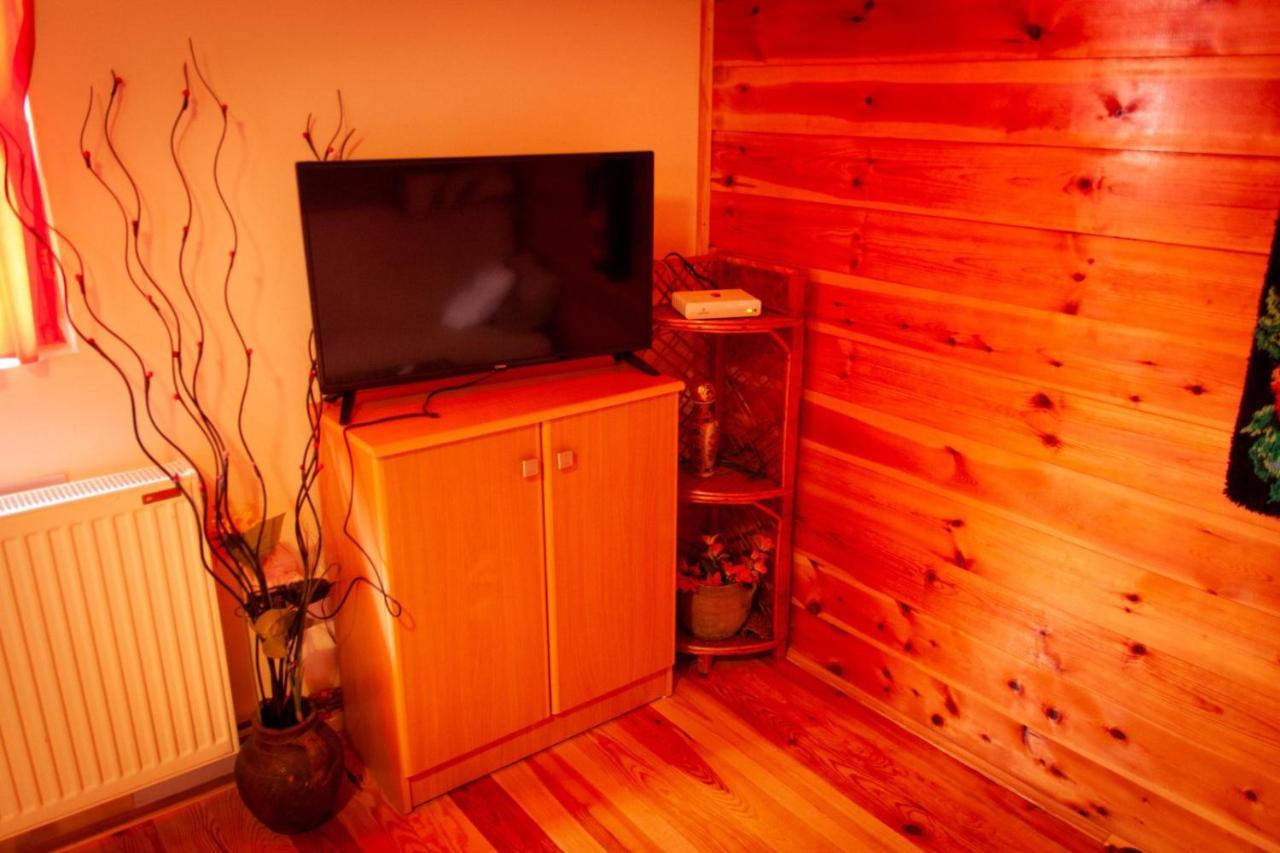 Apartmani Beslic Kremna ภายนอก รูปภาพ
